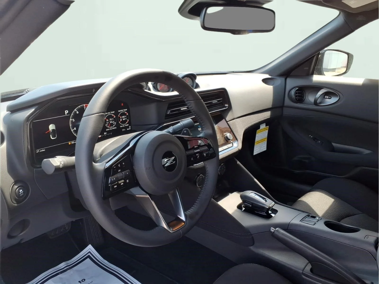 New 2026 Boulder Gray Pearl / Super Black Two-tone Nissan Sport image 7
