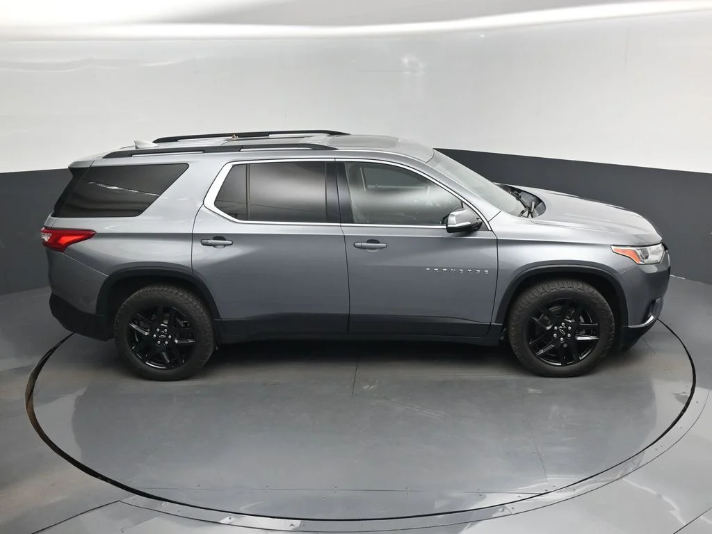 Used 2019 Gray Chevrolet 3LT image 13