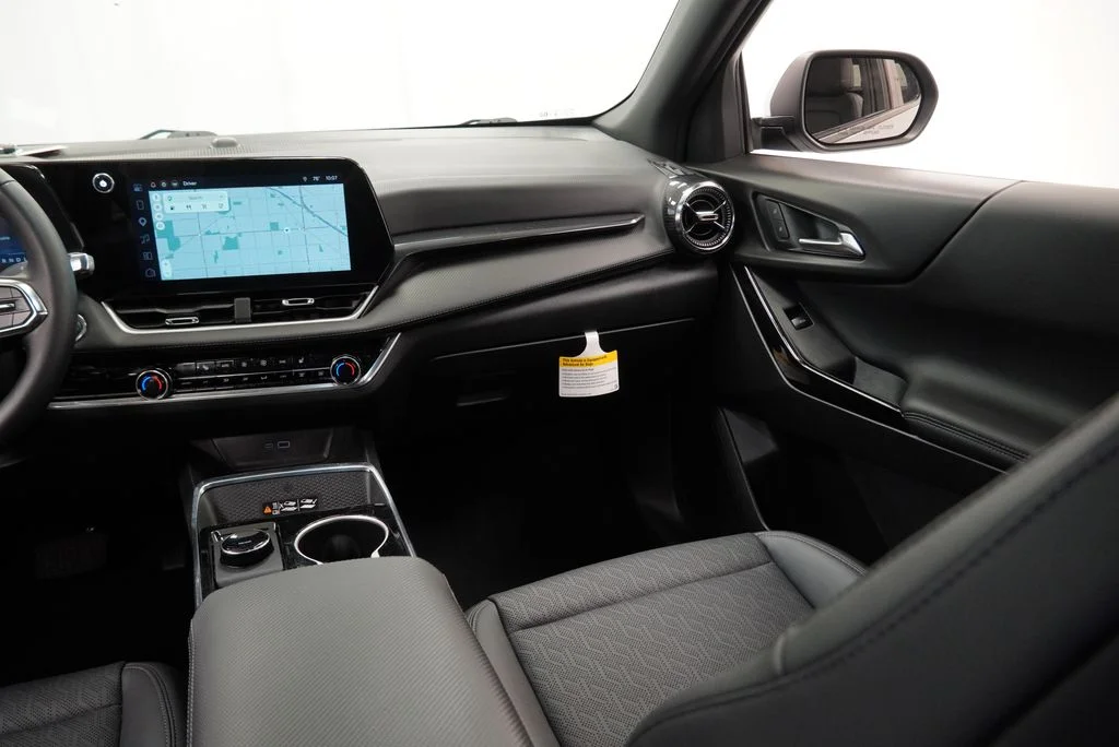 Used 2026 Gray Chevrolet LT image 27