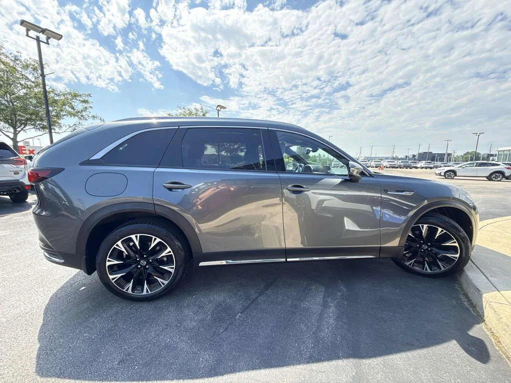 Used 2024 Gray Mazda Premium Plus image 4