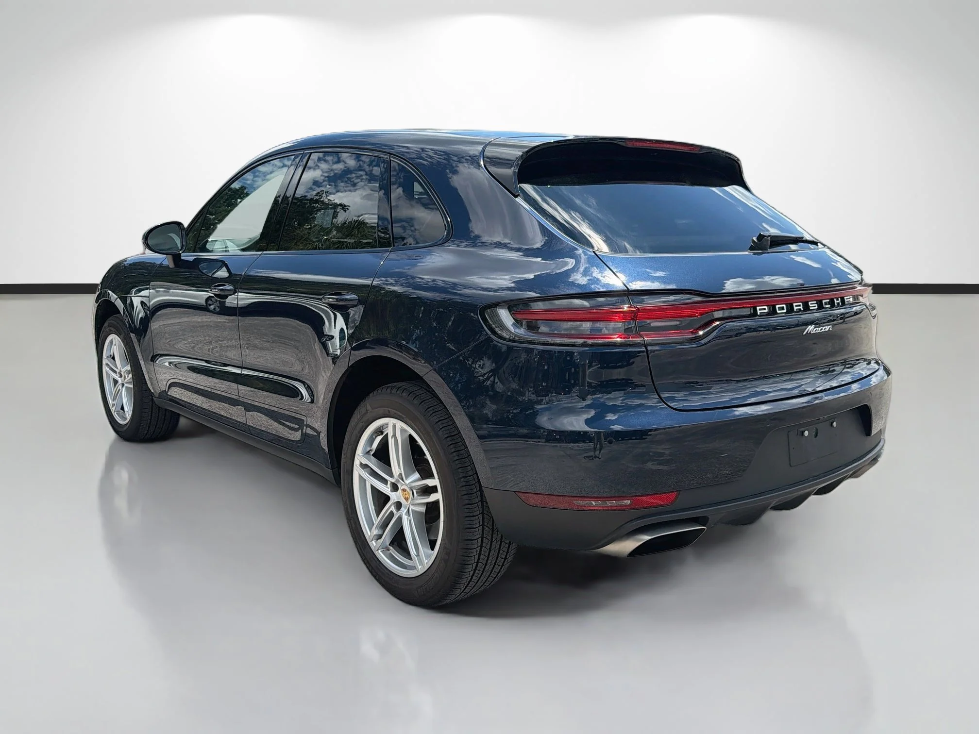 Used 2019 Blue Porsche Base image 5