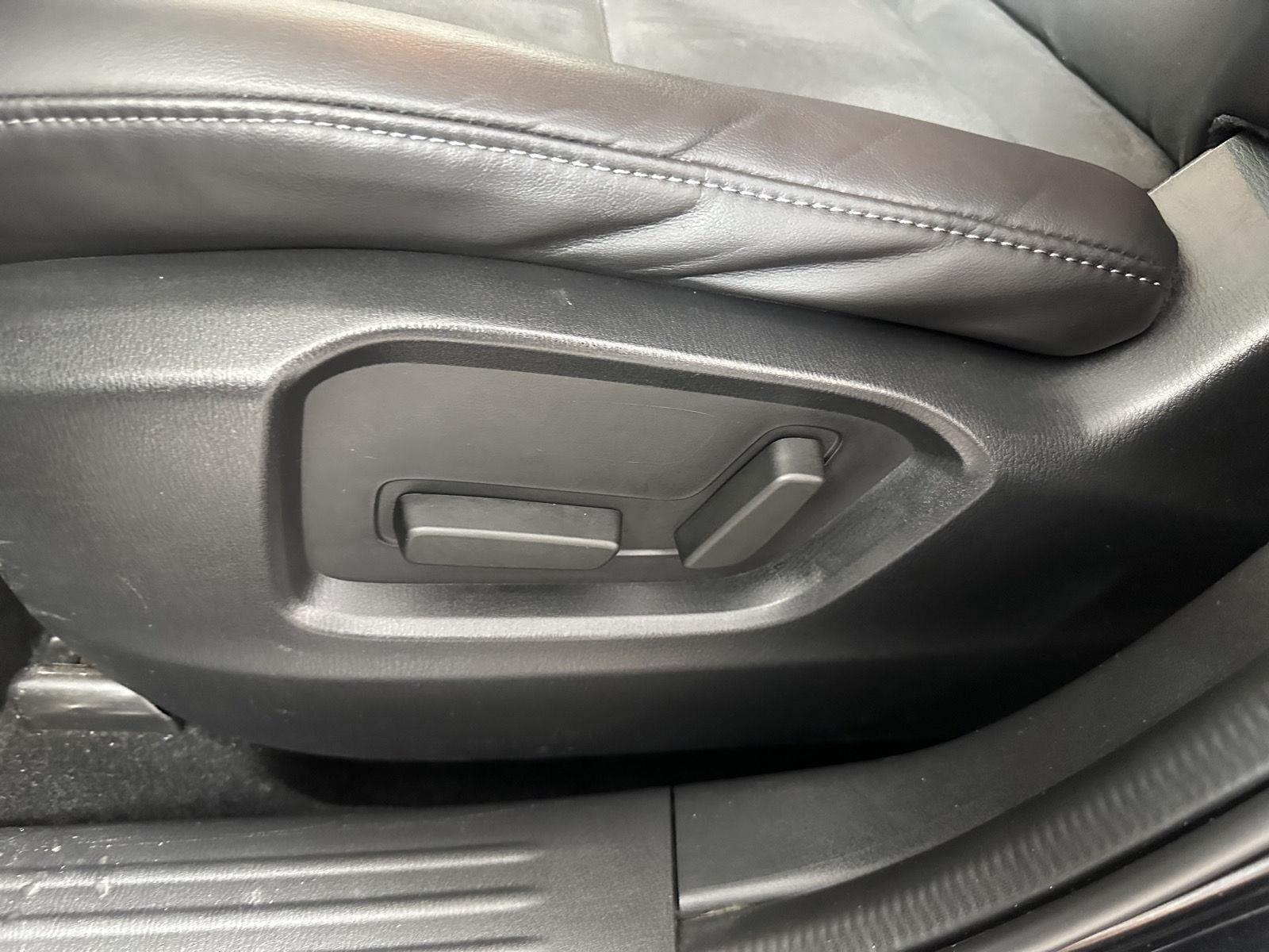 Used 2020 Jet Black Mica Mazda Touring image 16