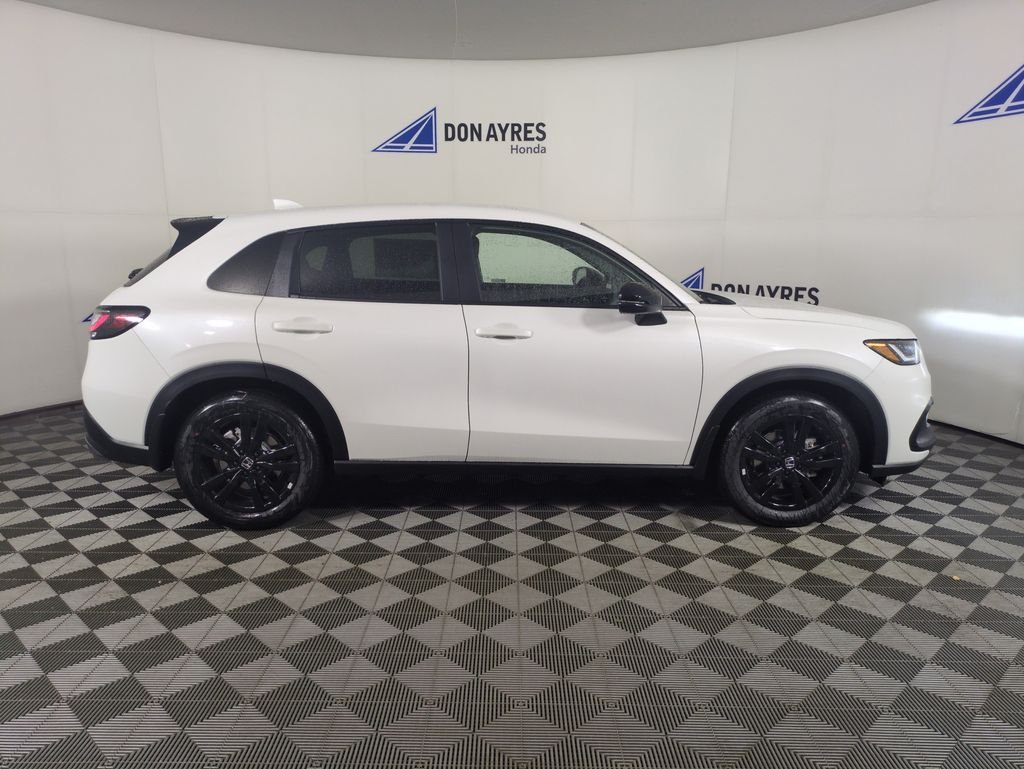 New 2027 Platinum White Pearl Honda Sport image 6