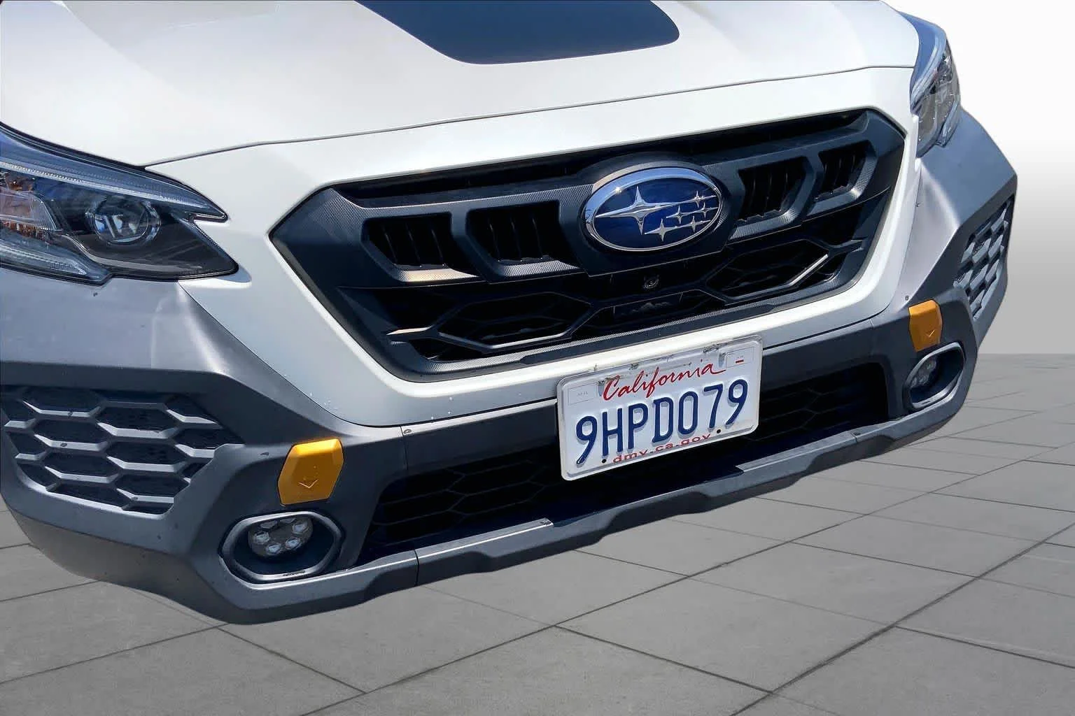 Used 2024 Crystal White Pearl Subaru Wilderness image 29