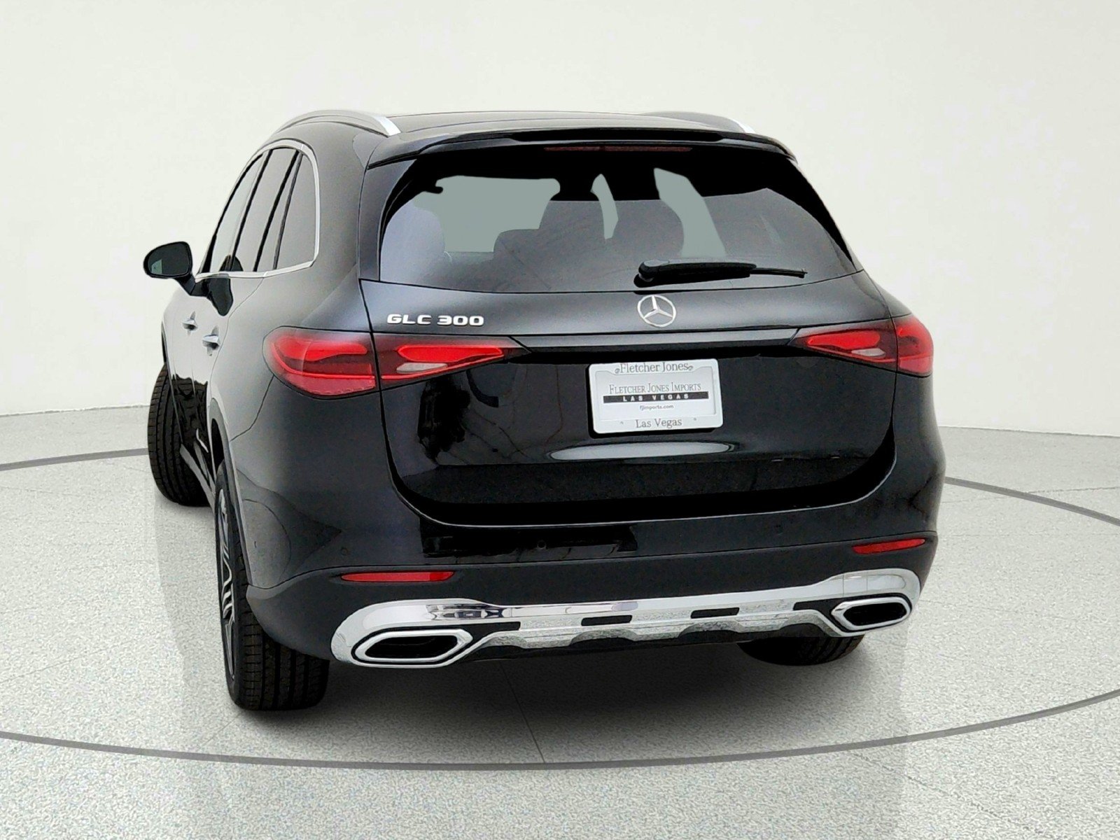 New 2026 Black Mercedes-Benz GLC 300 SUV image 11