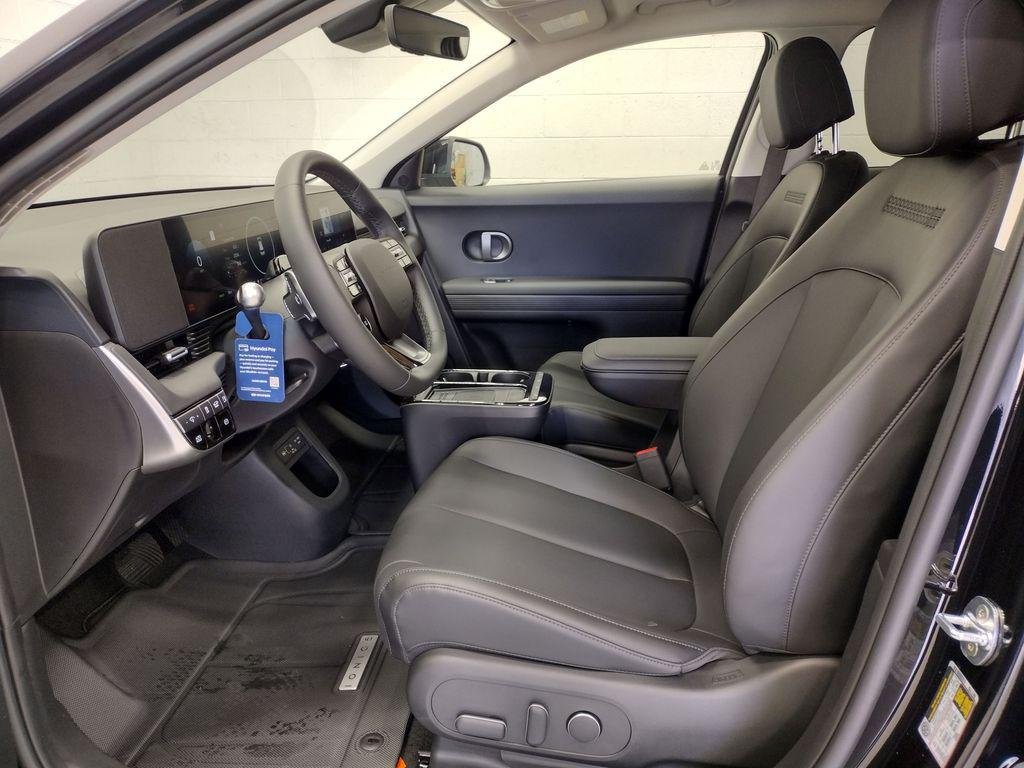 New 2026 Abyss Black Hyundai SEL image 21