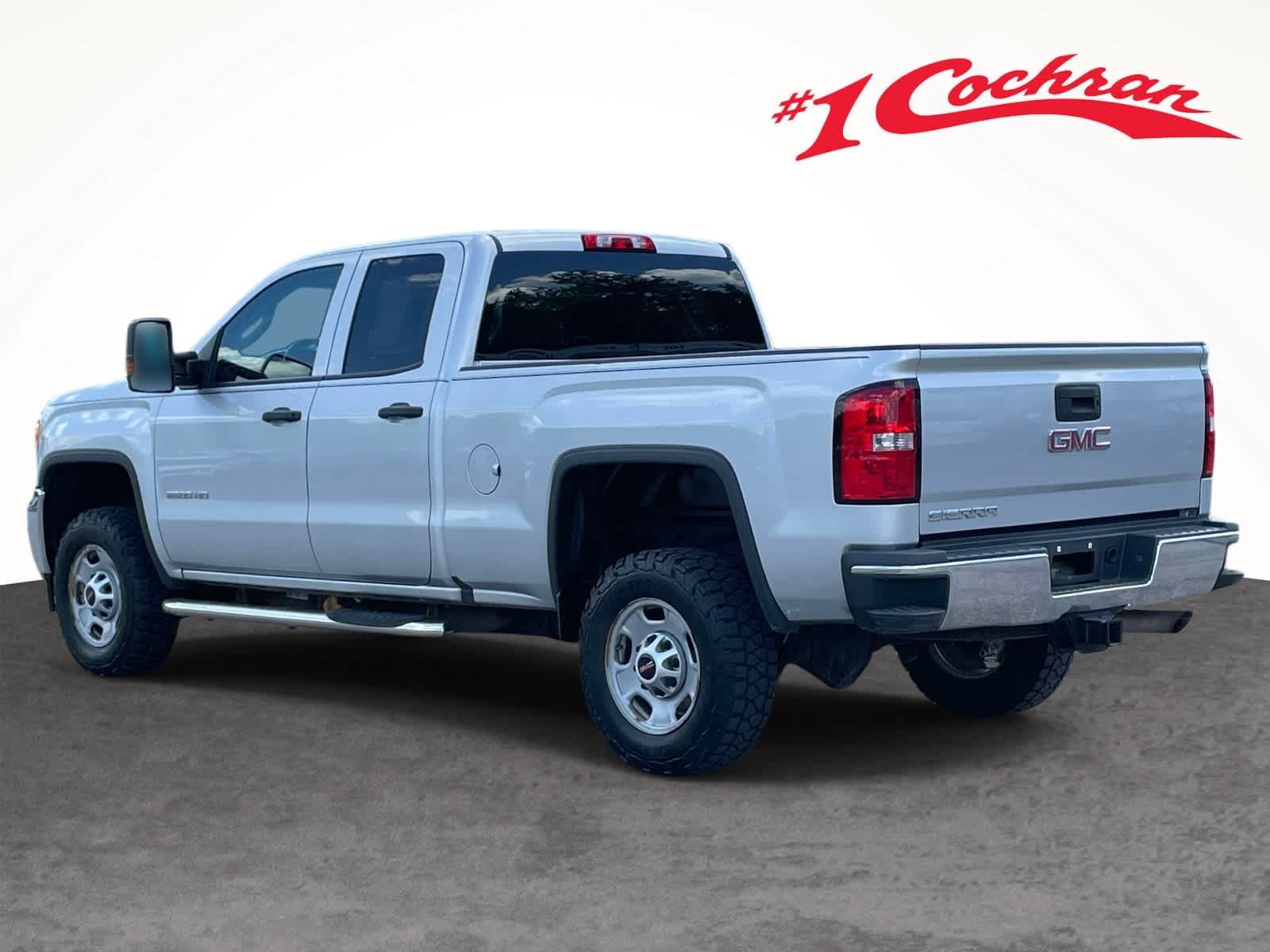 Used 2019 Quicksilver Metallic GMC  image 9