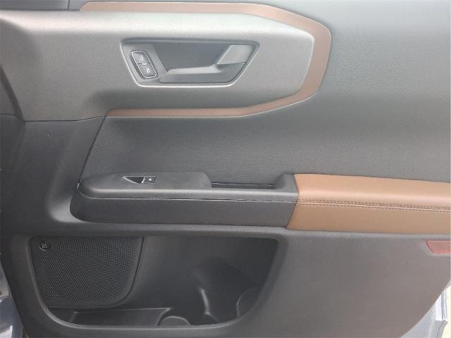 New 2025 Azure Gray Metallic Tri-Coat Ford Outer Banks® image 15