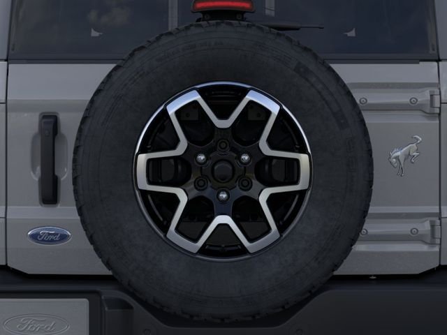 New 2026 Avalanche Gray Ford Outer Banks® image 24
