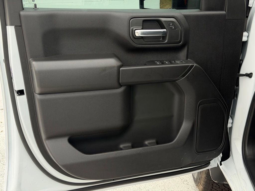 2026 Chevrolet Silverado 2500 HD Custom - Photo 15
