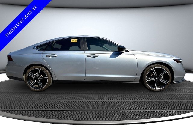 Used 2024 Silver Honda Sport image 4