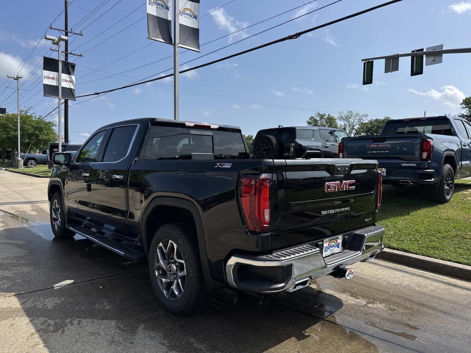 New 2026 Onyx Black GMC SLT image 5