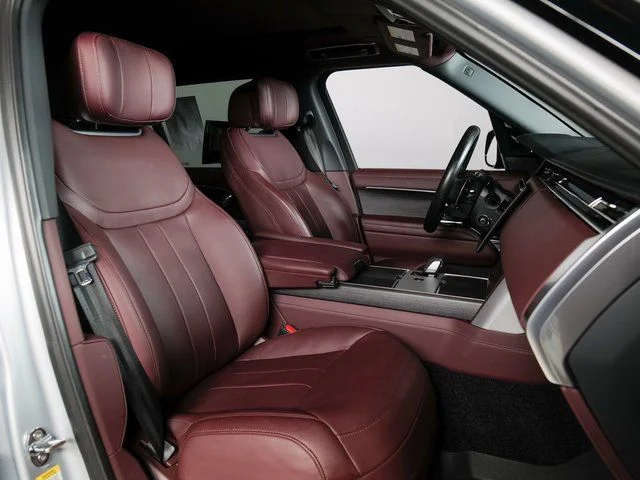 Used 2025 Hakuba Silver Metallic Land Rover Autobiography image 3
