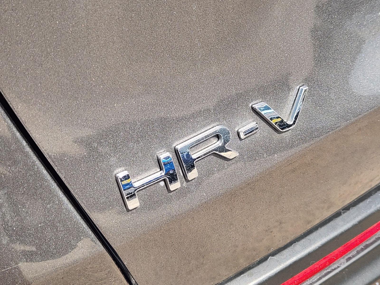 2025 Honda HR-V LX - Photo 12