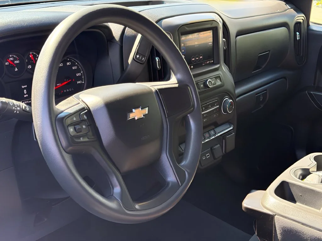 Used 2022 Summit White Chevrolet Custom image 15