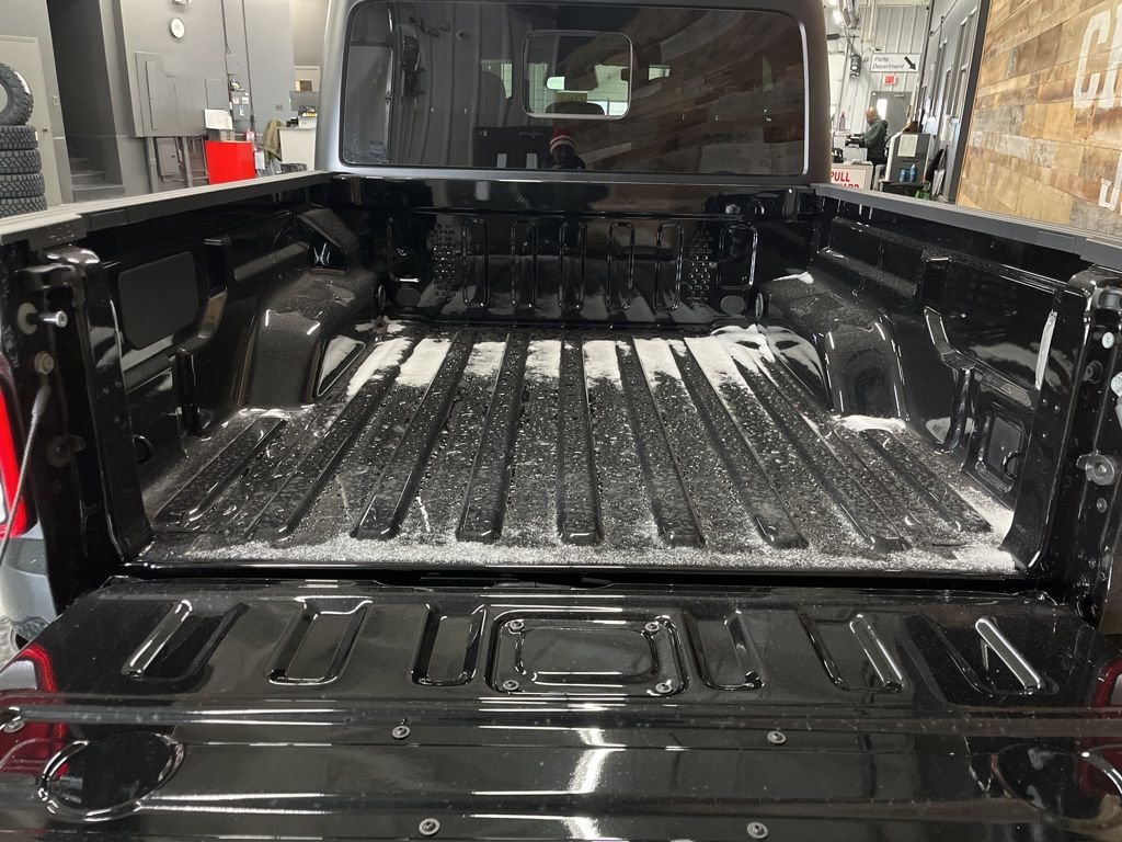 New 2026 Black Clear-Coat Exterior Paint Jeep Sport S image 23