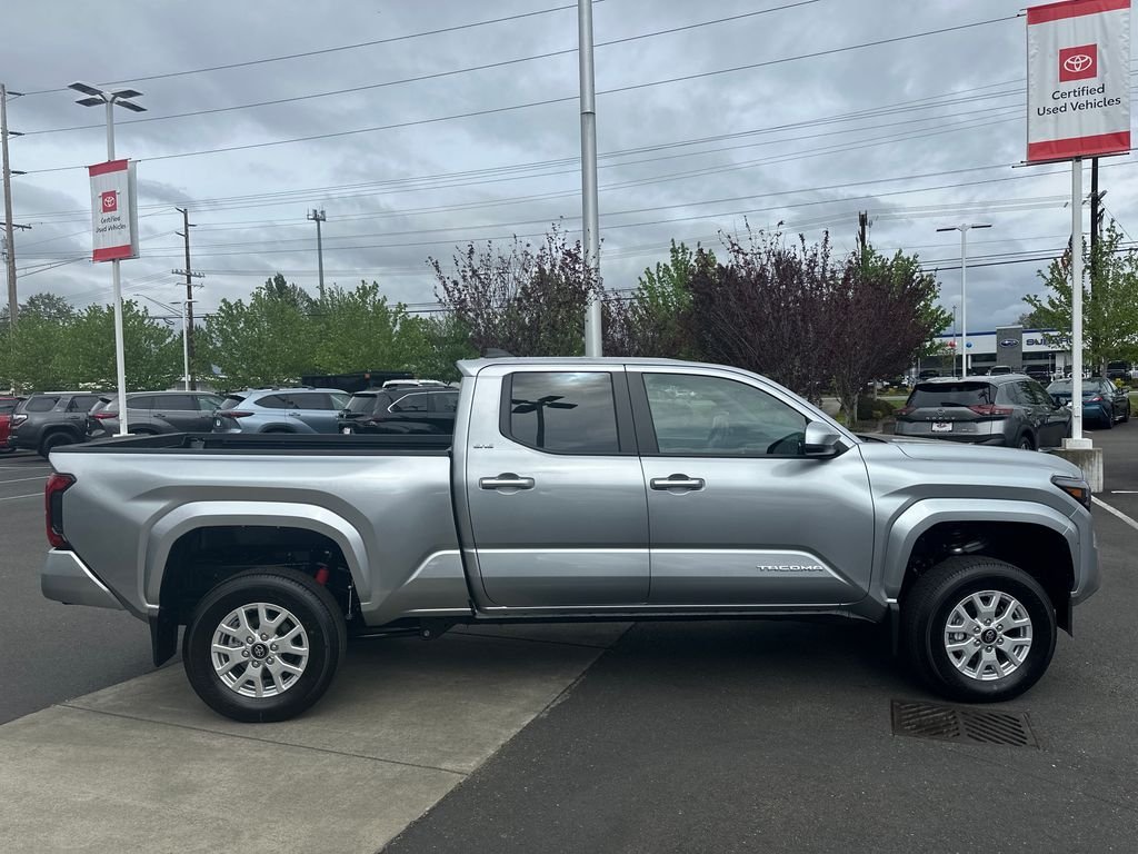 New 2026 Celestial Silver Metallic Toyota SR5 image 6
