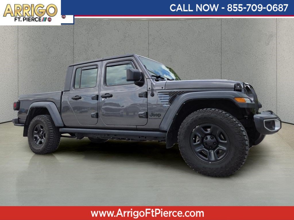 Certified Used 2023 Granite Crystal Metallic Clearcoat Jeep Sport image 1