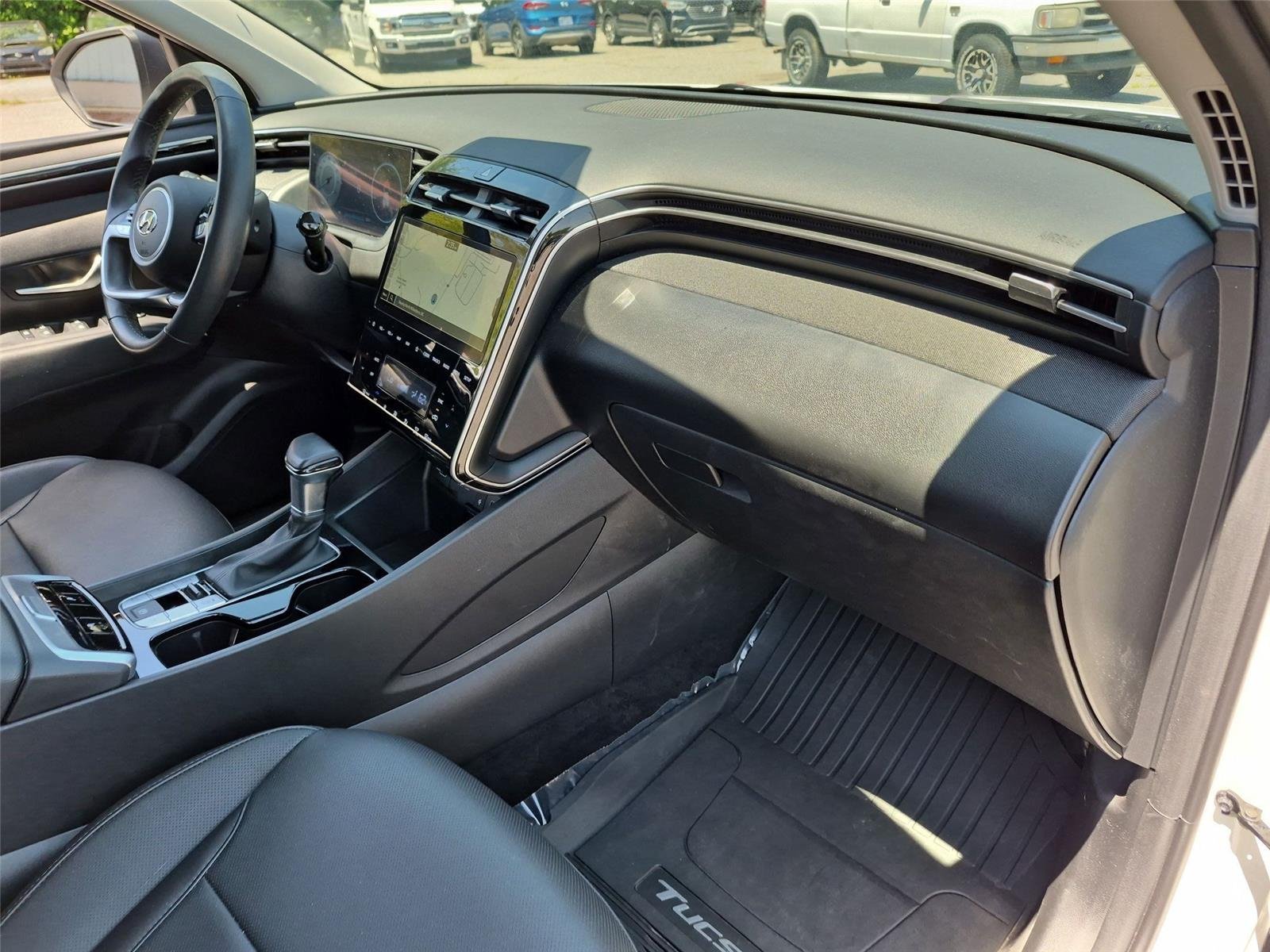 Used 2024 White Pearl Hyundai SEL image 39