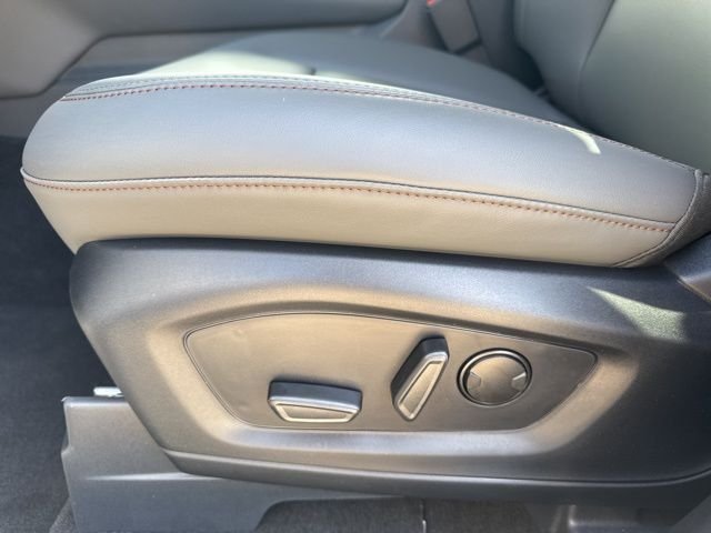 New 2026 Carbonized Gray Metallic Ford Active image 17