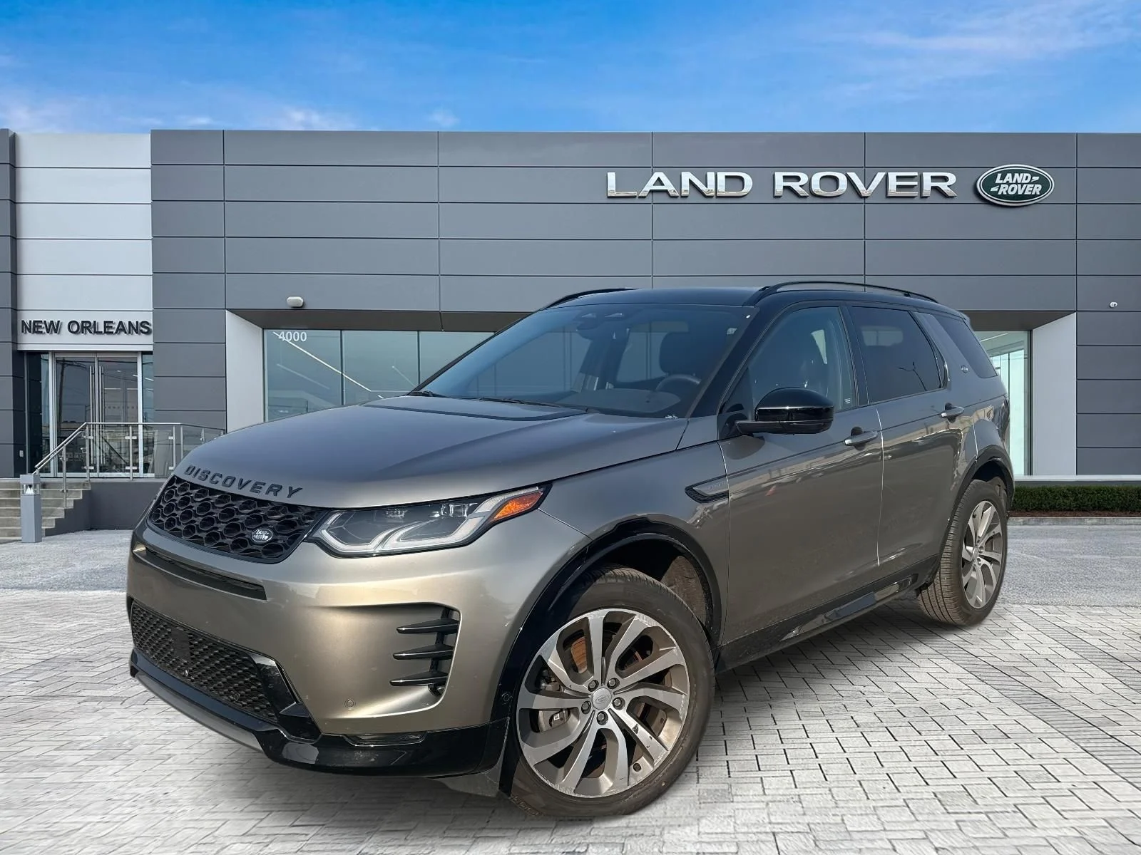 2024 Land Rover Discovery Sport 2.0 Dynamic SE's photo