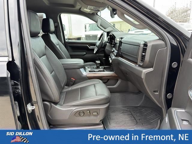 Used 2024 Onyx Black GMC SLT image 15