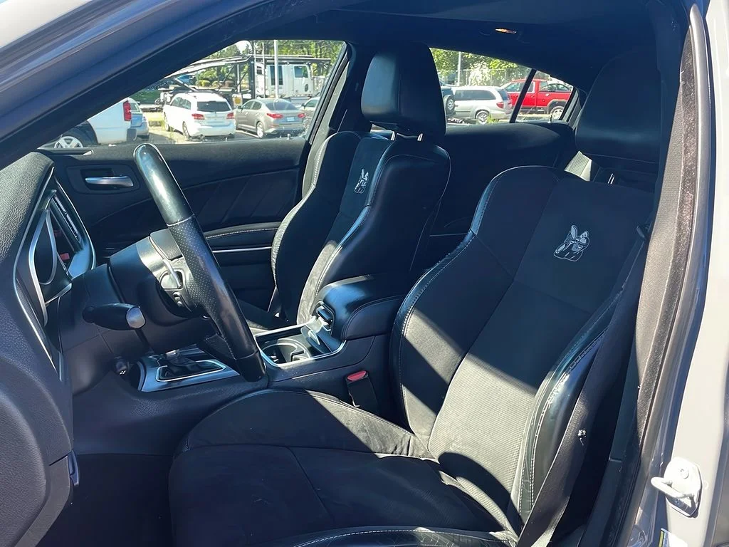 Used 2018 Destroyer Gray Clearcoat Dodge R/T Scat Pack image 12