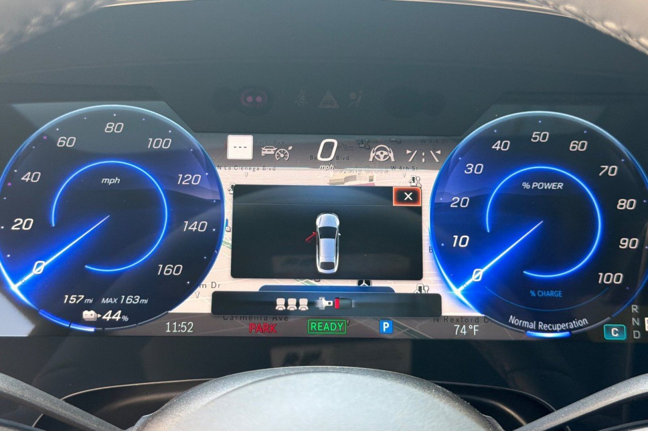 New 2026 Cirrus Silver Metallic Mercedes-Benz EQS 450 4MATIC® Sedan image 23