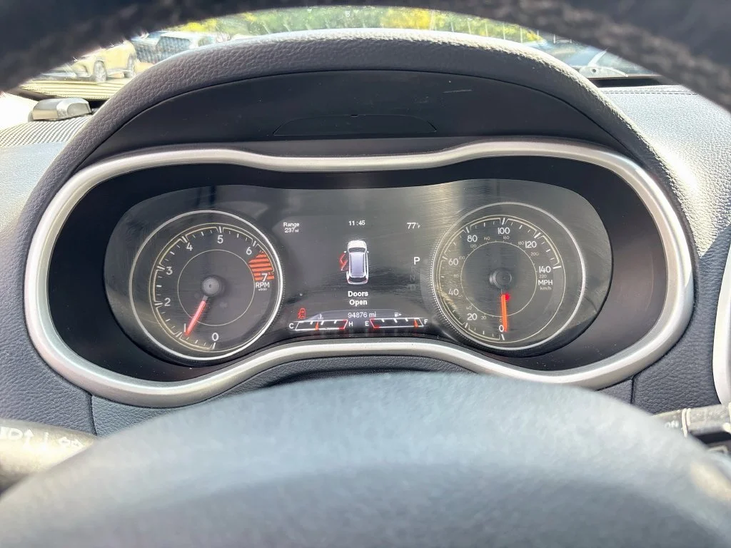 Used 2016 True Blue Jeep Limited image 12