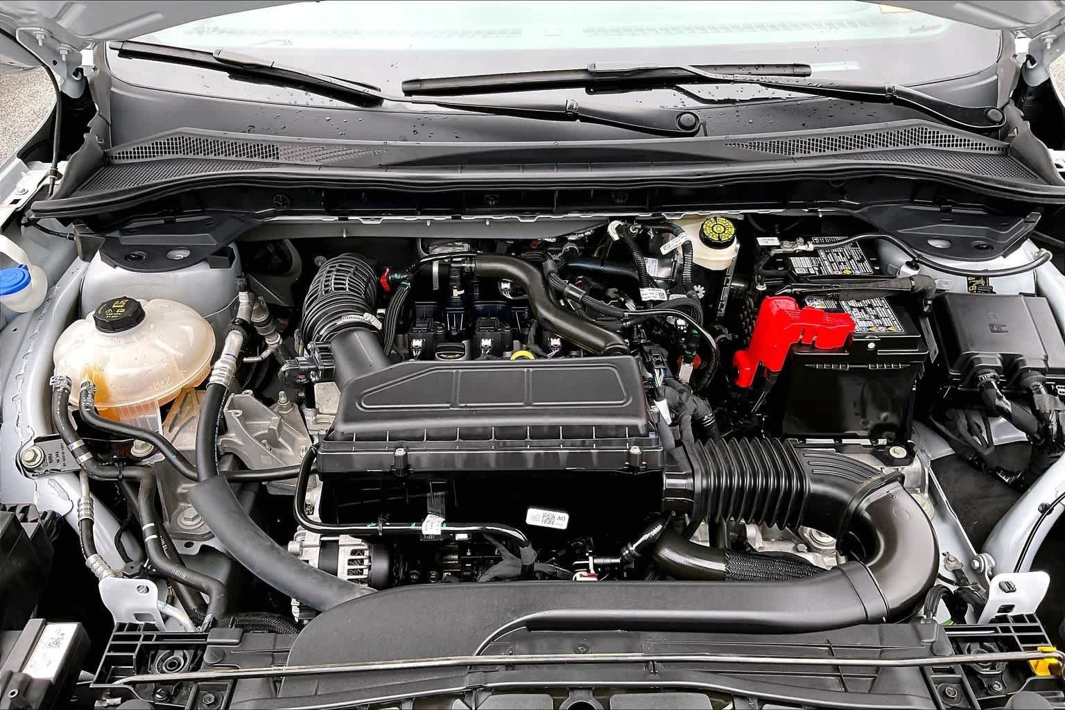 Used 2025 Space Silver Ford ST-Line image 24