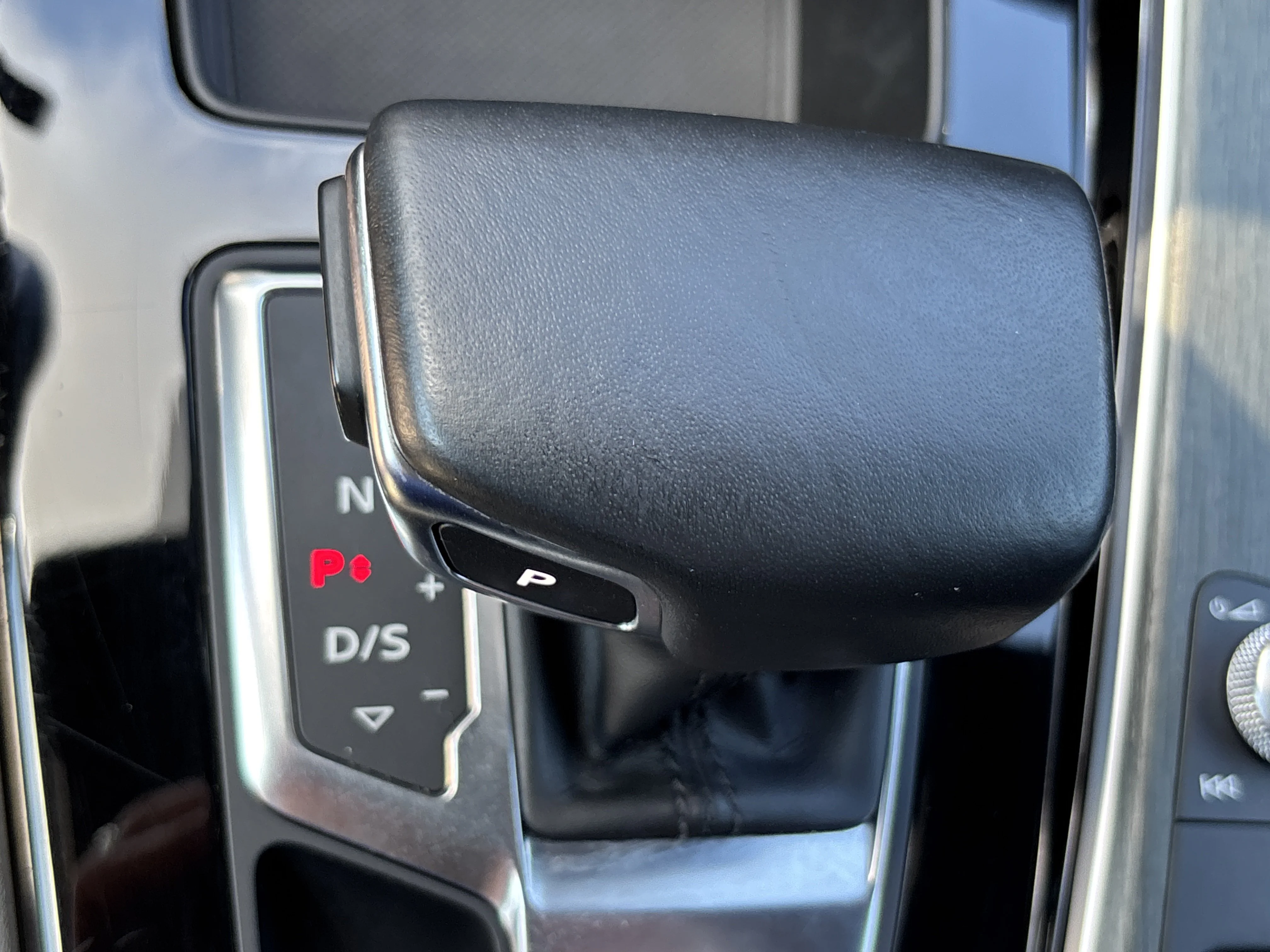Used 2024 Arkona White Audi 45 S line Premium Plus AWD image 41