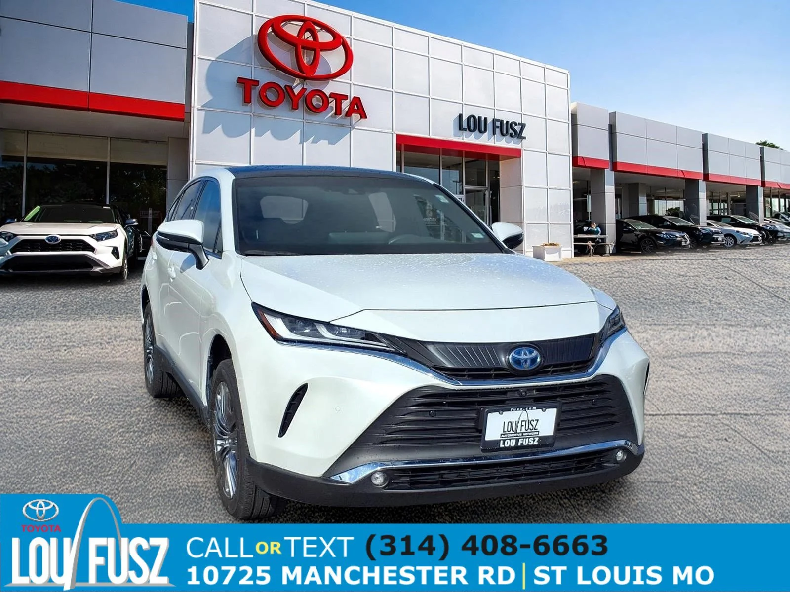 Used 2023 Pearl Toyota Limited image 1