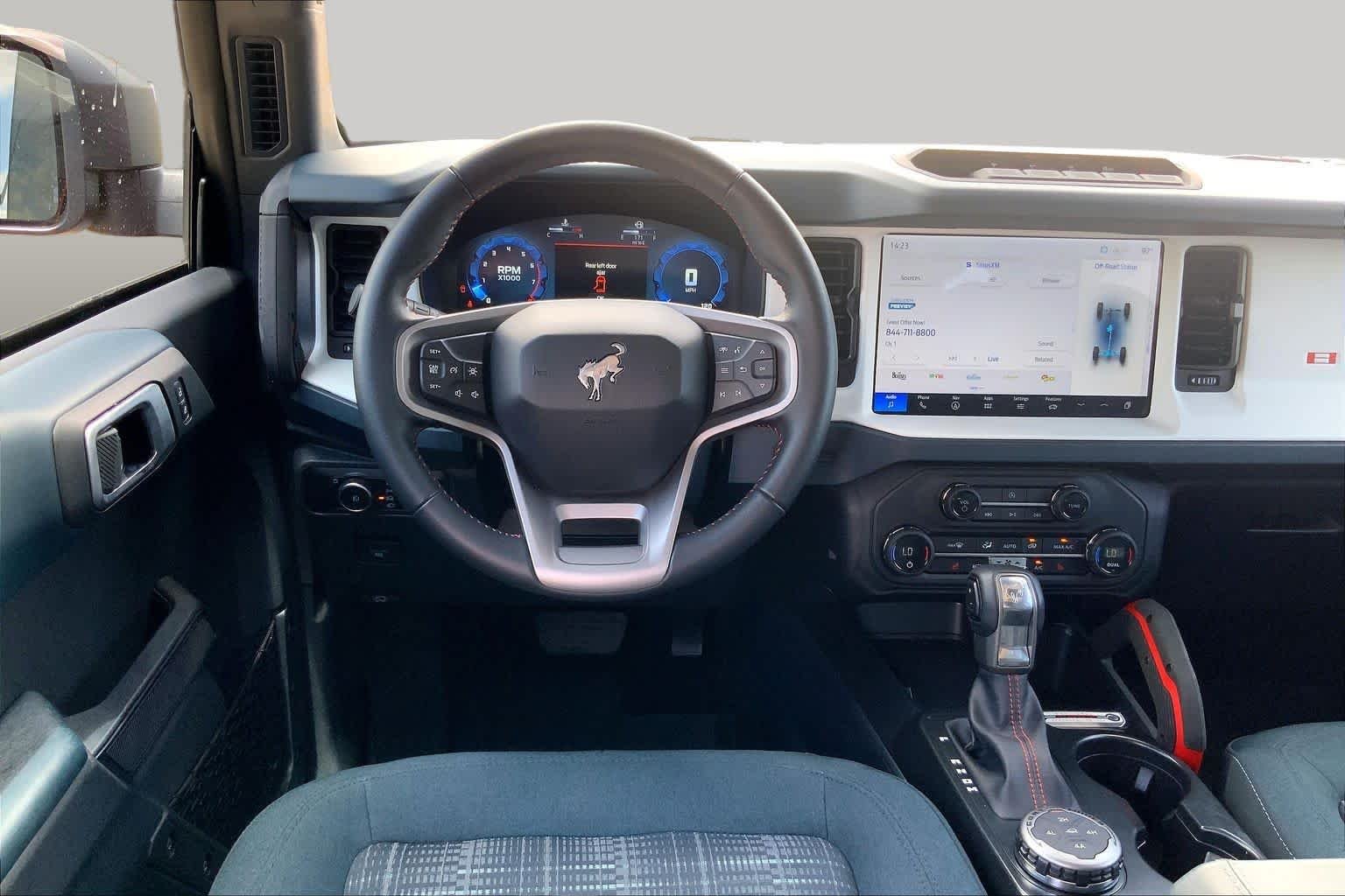 Pre-Owned 2025 Ford Bronco Heritage Edition