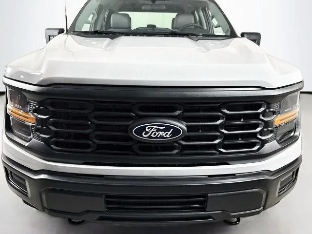 New 2026 Oxford White Ford XL image 31
