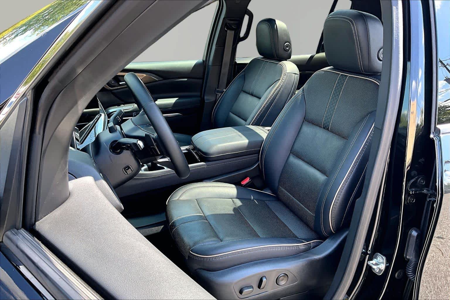 Used 2025 Mosaic Black Metallic Chevrolet FWD High Country image 22