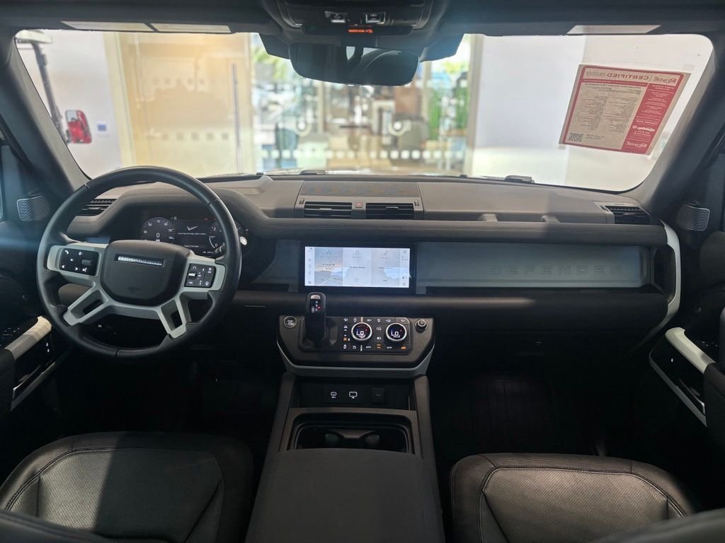 Used 2023 Gray Land Rover X-Dynamic SE image 12