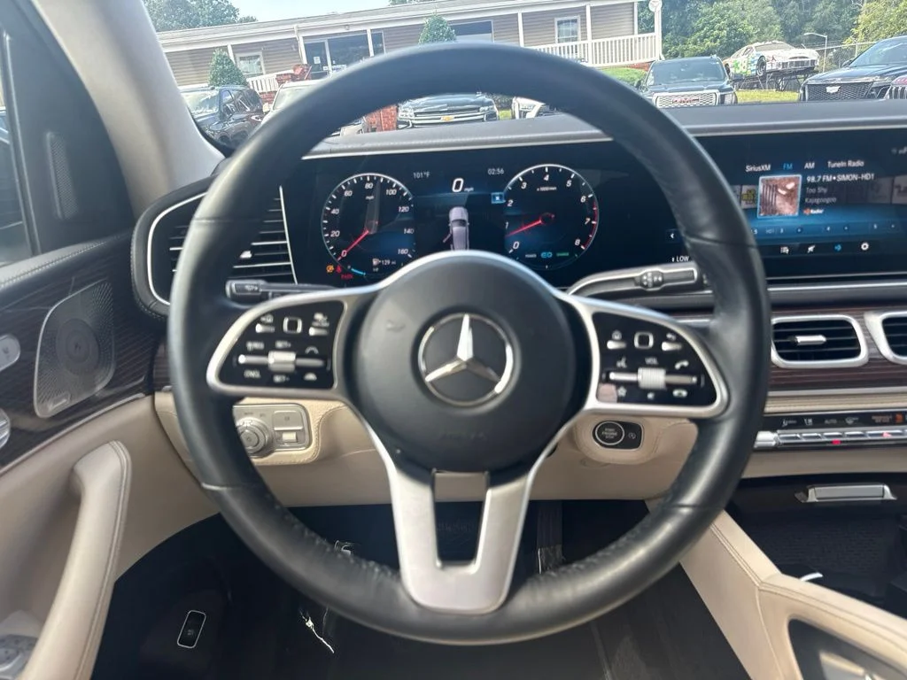 Used 2023 White Mercedes-Benz GLE 580 image 15