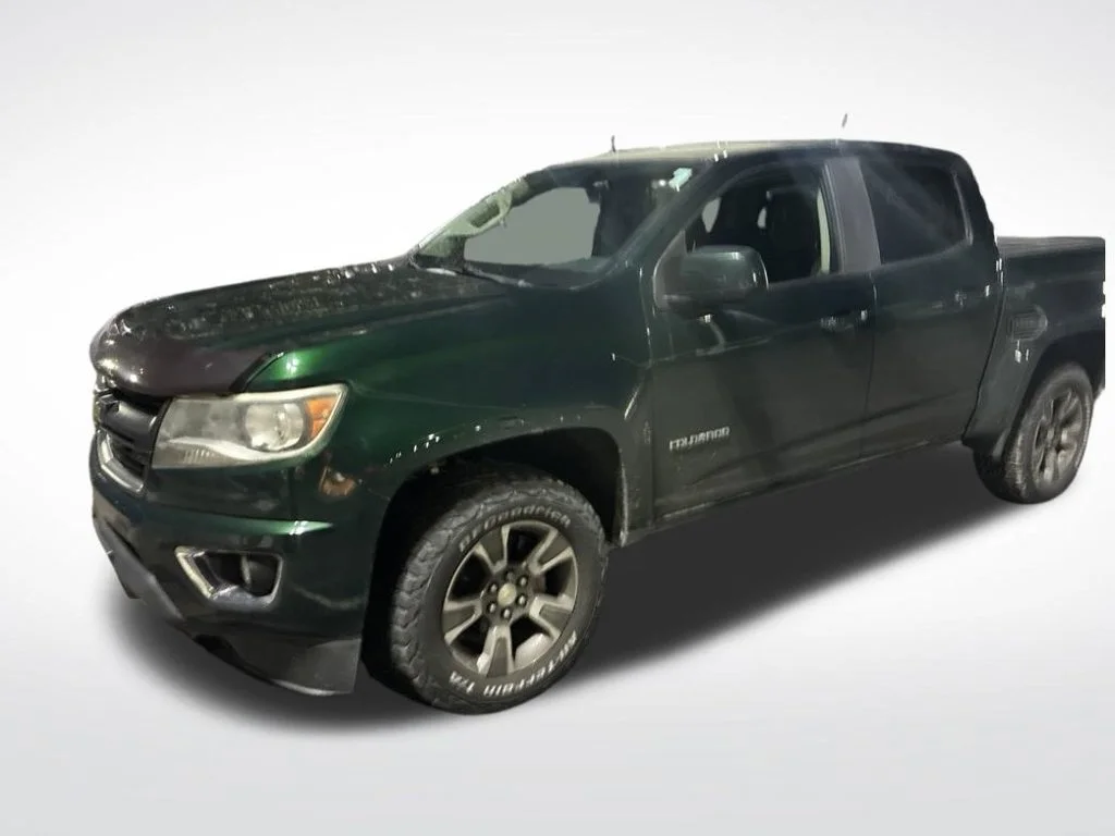 Used 2016 RAINFOREST GREEN METALLIC Chevrolet 4WD Z71 image 2