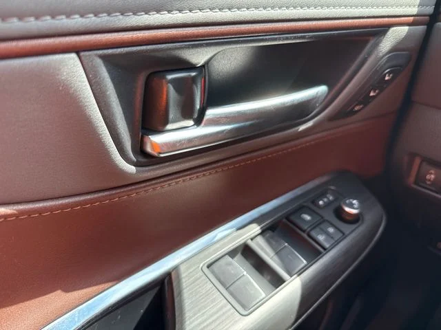 Used 2023 Pearl Toyota XLE image 29