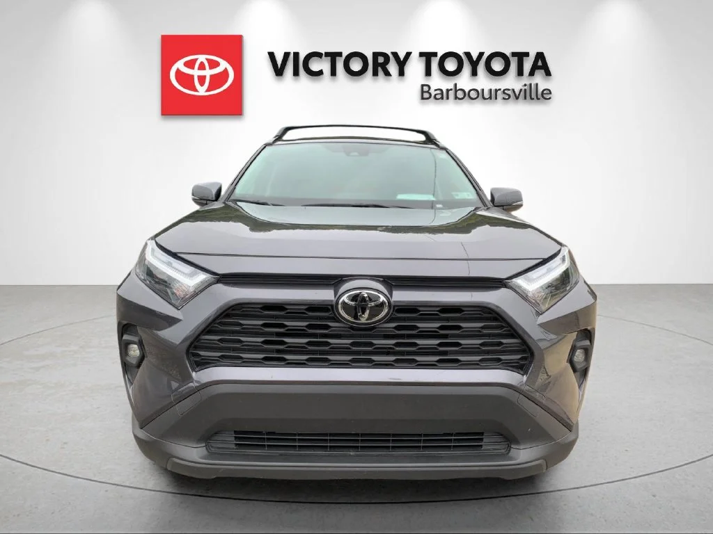 Used 2025 Gray Toyota XLE image 8