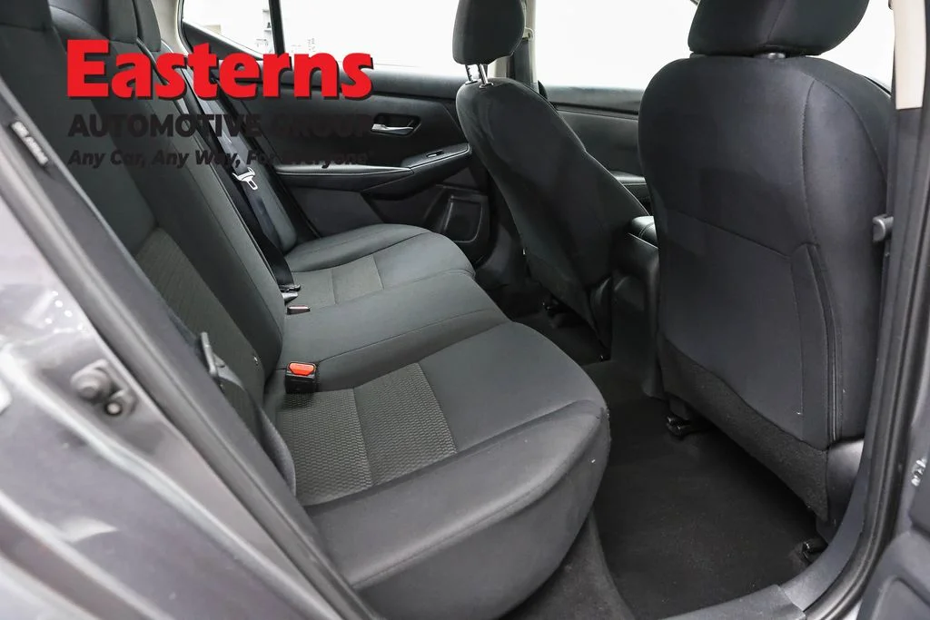Used 2023 Gray Nissan S image 22
