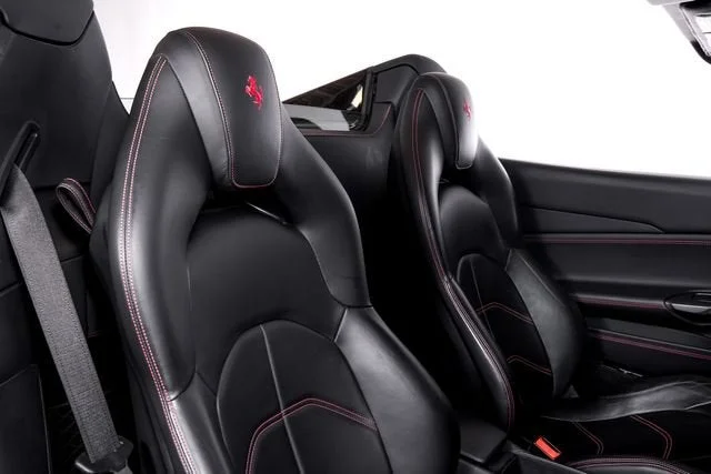 Certified Used 2018 Rosso Fiorano Ferrari  image 55