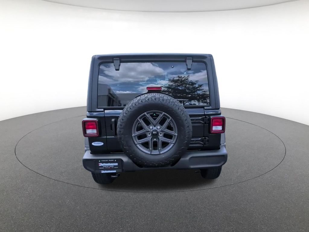 New 2026 Black Clear-Coat Exterior Paint Jeep Sport S image 11