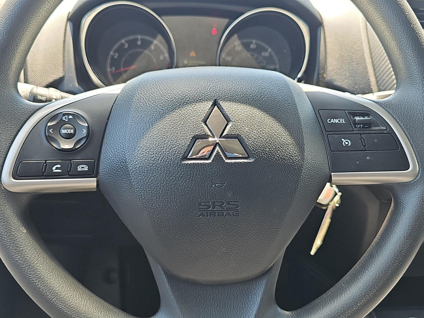 Used 2025 Sunshine Orange Metallic Mitsubishi ES image 20