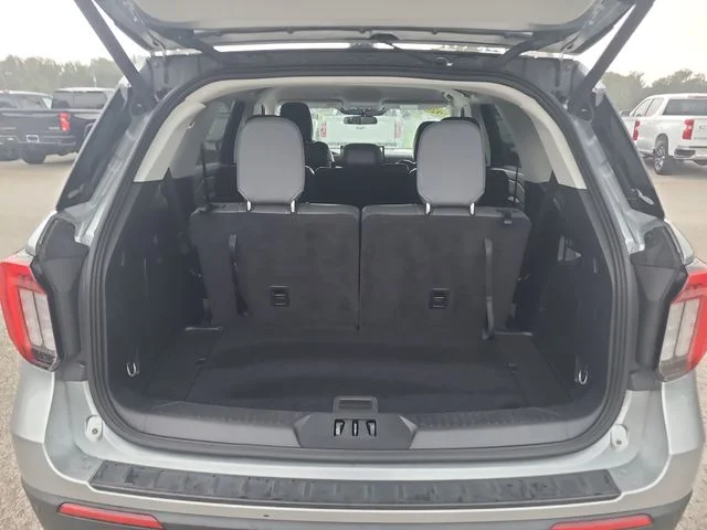Used 2025 Silver Ford Active image 11