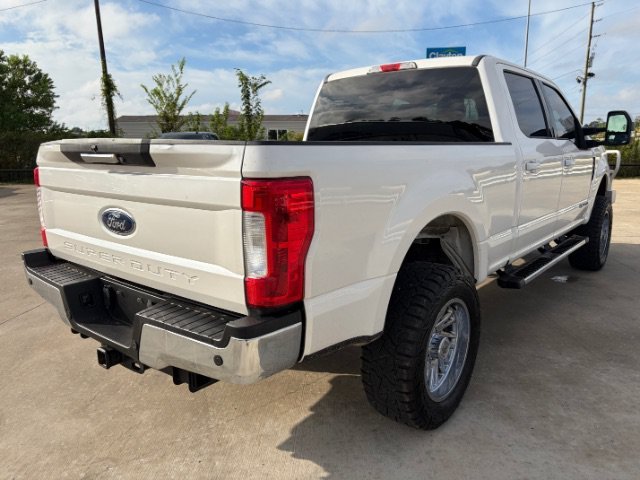 Used 2017 Lariat Ford Lariat image 5