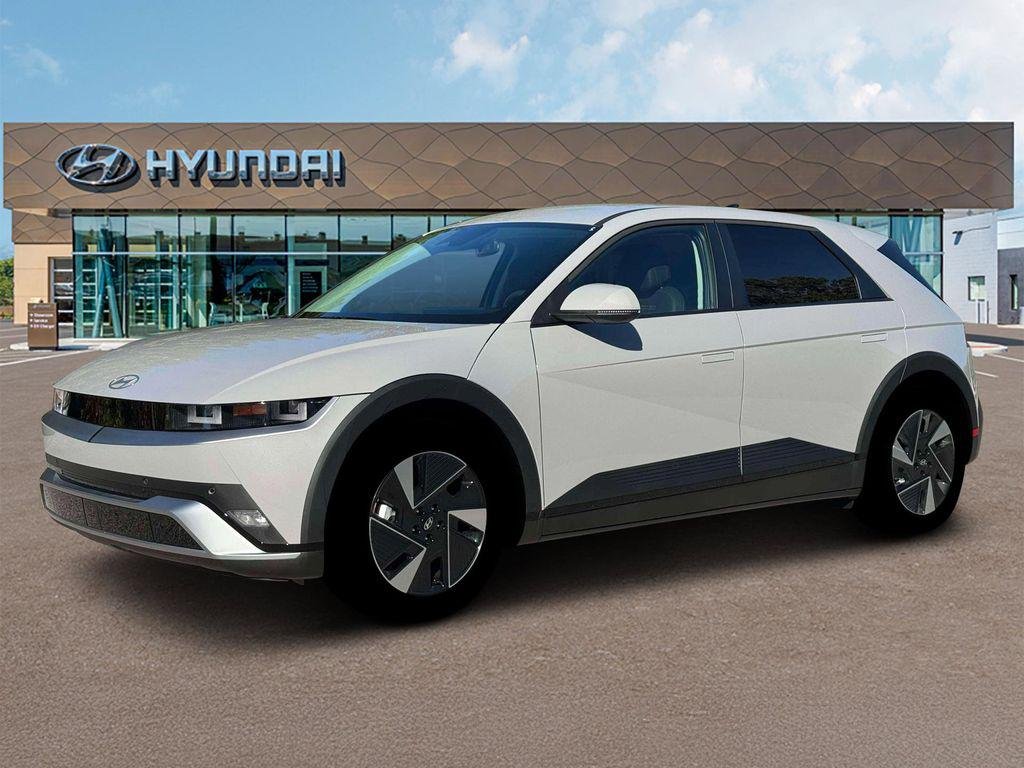 New 2026 Gray Hyundai SEL image 2