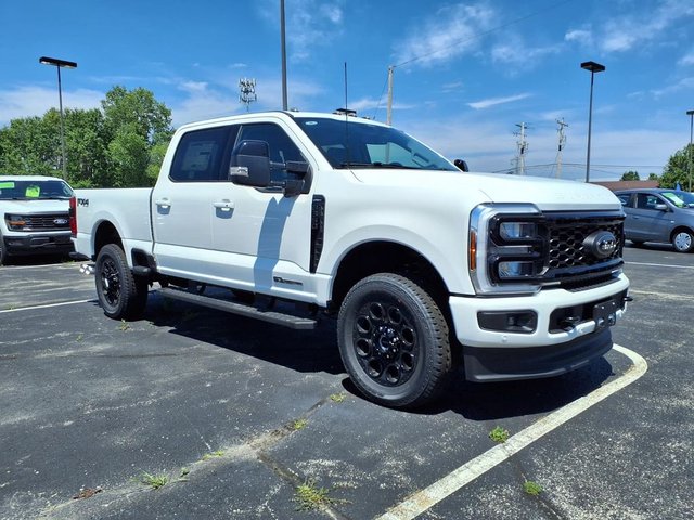2026 Ford F-350SD F-350® Lariat®