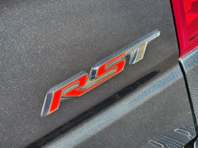 Used 2022 SHADOW GRAY METALLIC Chevrolet RST image 12