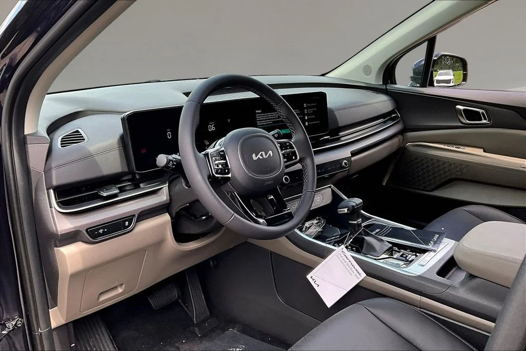 New 2026 Deep Chroma Blue Kia EX image 7